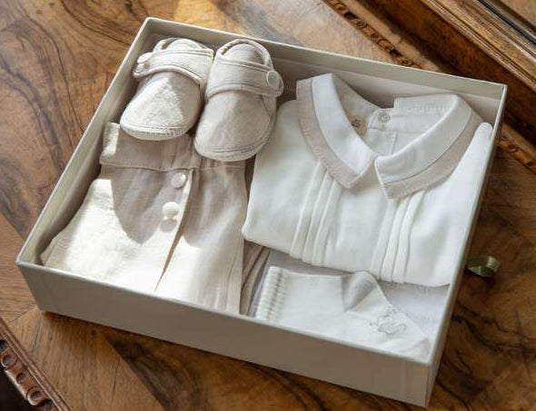 Monna Rosa 4-Piece Baby Girl Set – Beige